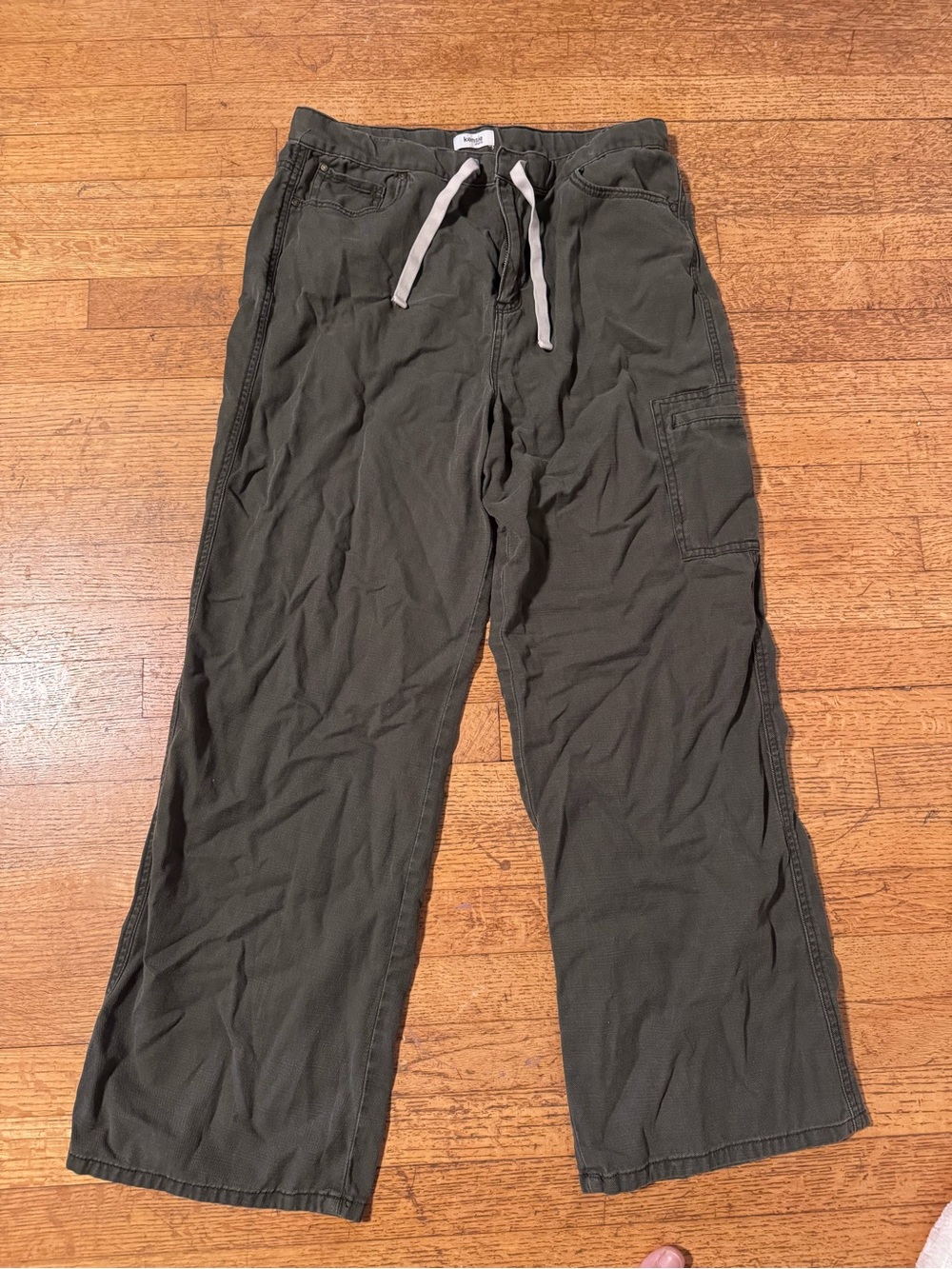 Women’s Olive Drawstring Cargo Pants